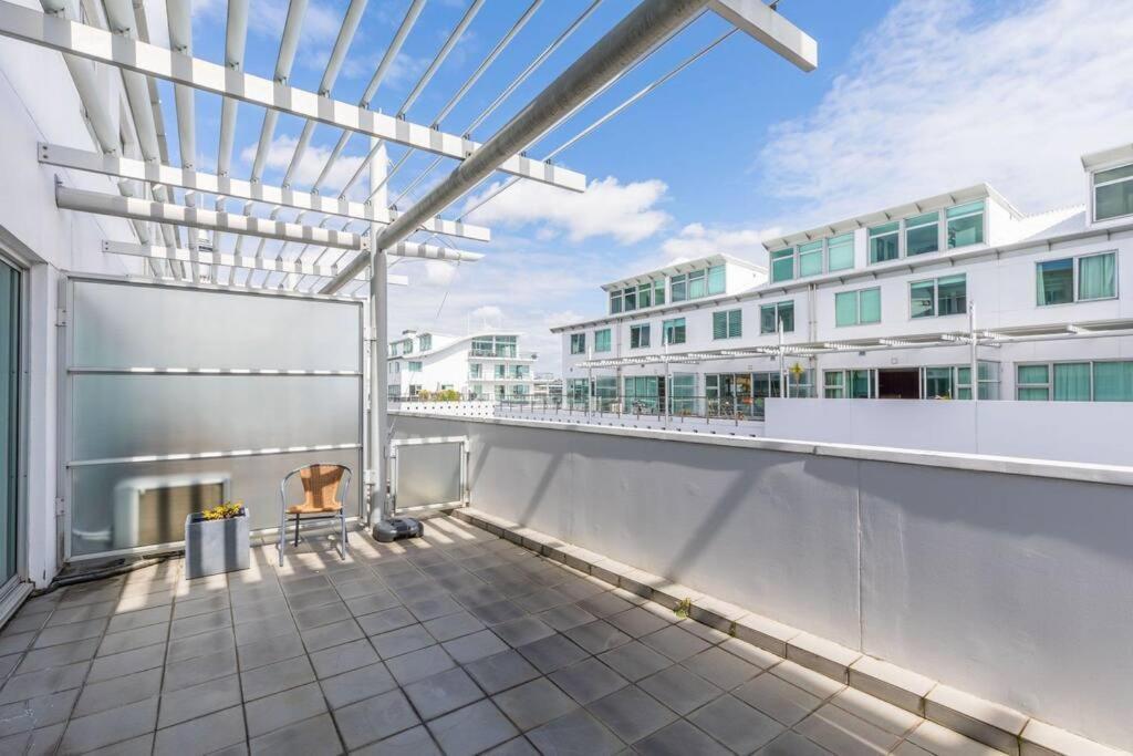 Seaview Waterfront Hotel Apt Auckland Bagian luar foto