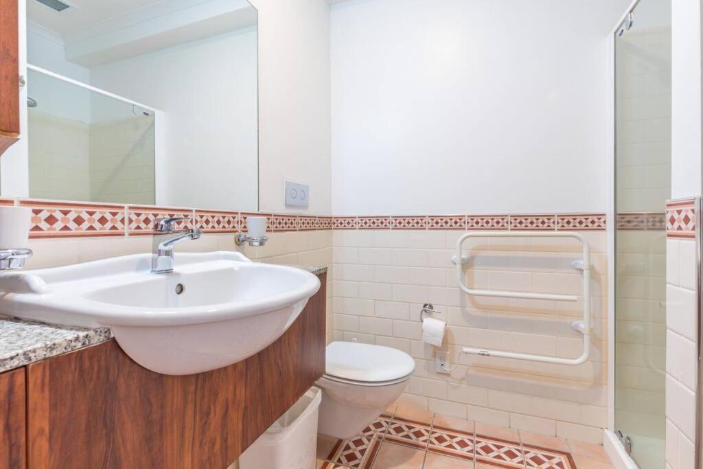 Seaview Waterfront Hotel Apt Auckland Bagian luar foto